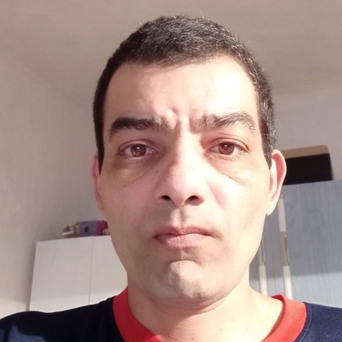 József, 42 éves társkereső profilképe (Mindszentgodisa, 4505390)