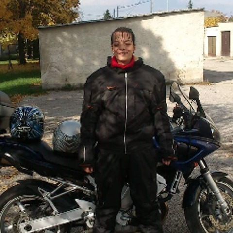 Erzsébet, 45 éves társkereső profilképe (Balatonfüred, 4389090)
