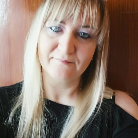 Melinda, 43 éves társkereső nő - Debrecen