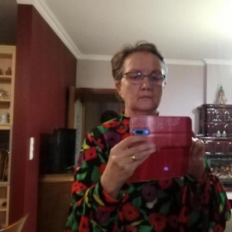 Anna, 69 éves társkereső nő - Pomáz