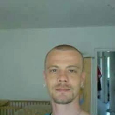 Zsolt, 45 éves társkereső férfi - Debrecen