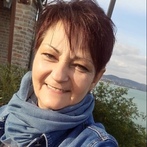 Marcsi, 65 éves társkereső profilképe (Budapest, XX., 3635993)