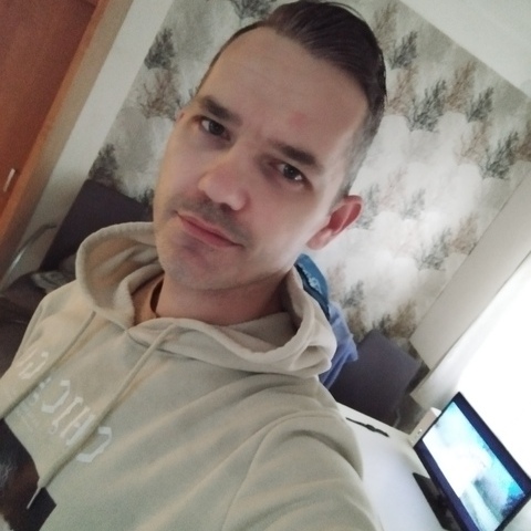 Szabolcs, 34 éves társkereső profilképe (Mosonmagyaróvár, 4710194)