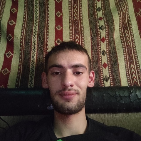 Norbert, 23 éves társkereső profilképe (Komló, 4686195)