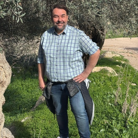 Attila, 56 éves társkereső profilképe (Páty, 4613698)