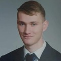 Péter, 27 éves társkereső profilképe (Mosonszolnok, 3157199)
